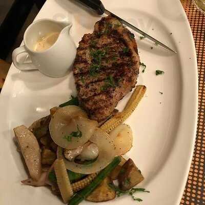 จันบิสโตร