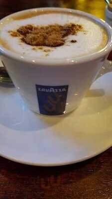 Big Mama Tapas Bar & Bistro (spanish Food)