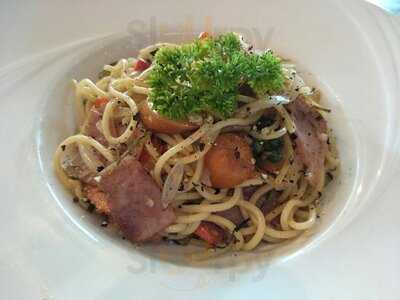 Lax Fun Food & Fabulous