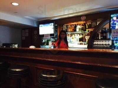 Bradman's Sports Bistro