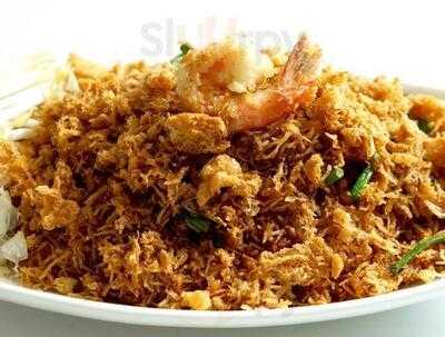 Le Bistro By Ruenrose