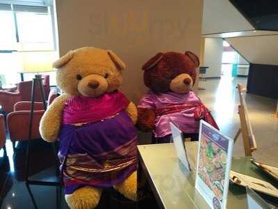 พับลิค - อวานี เอเทรียม กรุงเทพ