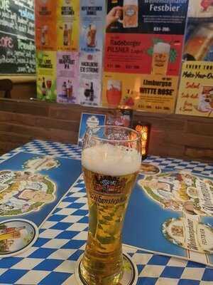 จีส์ แบงคอก