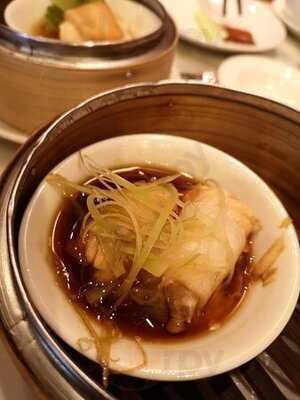 Loong Foong Cantonese Restaurant