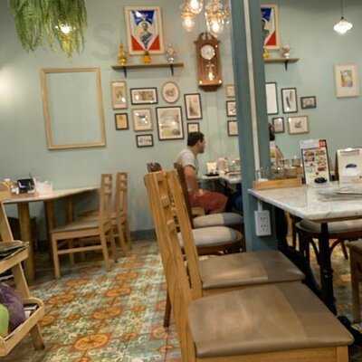 โฮมคาเฟ่ ท่าเตียน