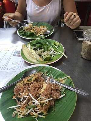 ผัดไท แม่อัม