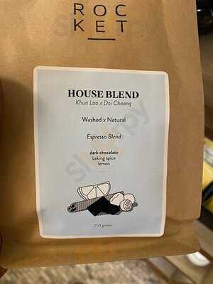 ร็อคเก็ต คอฟฟี่ บาร์