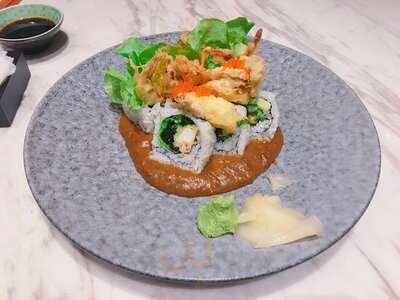 คามุย ฮอกไกโด ไดนิ่ง แอท ไอคอน สยาม