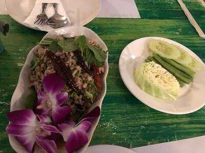 มาดามสะระแหน่