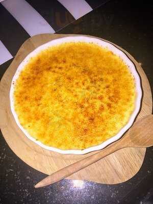 Love Me Tender Le Bistro