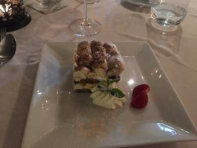 Antonio's The Italian Experience