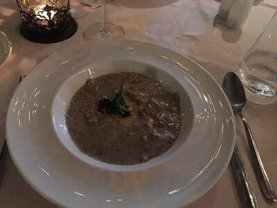 Antonio's The Italian Experience