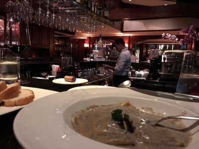 Antonio's The Italian Experience