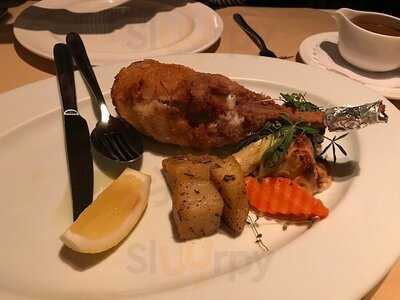 Antonio's The Italian Experience