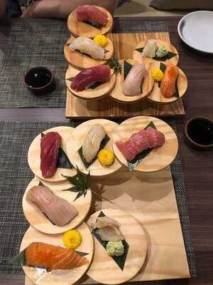 ทัตสึมิ เจแปนนิส ควิซีน