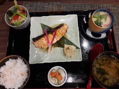 ทัตสึมิ เจแปนนิส ควิซีน