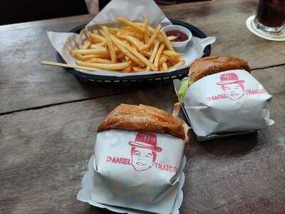 แดนเนียล ไทยเกอร์