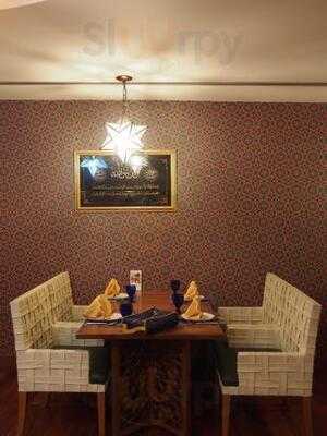 ห้องอาหาร อัล ธารา