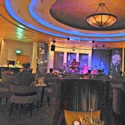 เดอะลิฟวิ่งรูม