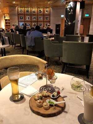 เดอะลิฟวิ่งรูม