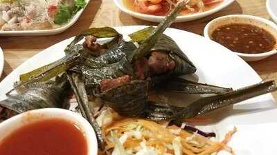 ร้านอาหาร สบายใจเก็บตะวัน