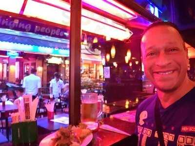 Telephone Pub, Restaurant & Karaoke