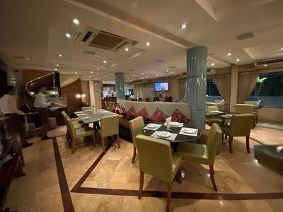 คอฟฟี่ บีนส์ บาย ดาว สาขาร่วมฤดี