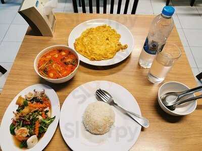 ครัวพญาไท ร้านอาหารลาล