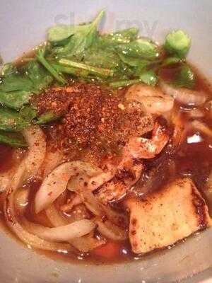 ท่าสยามนู้ดเดิ้ล (ก๋วยเตี๋ยวเรือท่าสยาม)