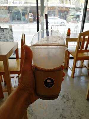 เซมิสวีทคาเฟ่