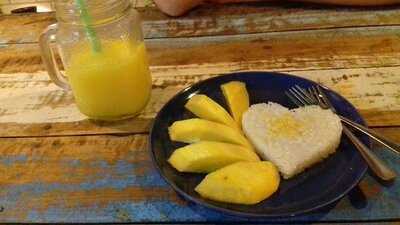 อานิส บิสโตร @ สาธร 15