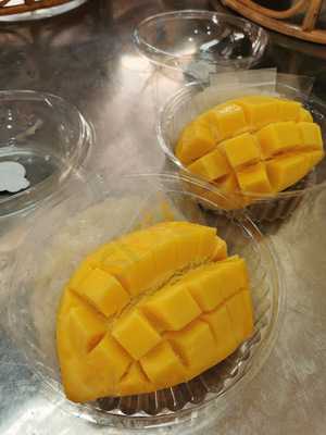 ส บุญประกอบพาณิชย์