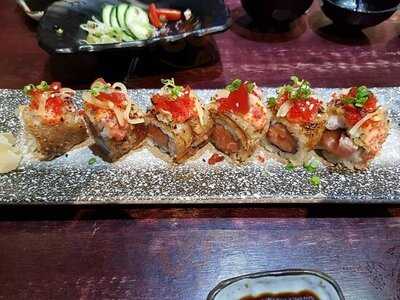 ซูชิ ฮานะ