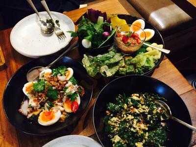 ร้านอาหาร กับข้าวกับปลา