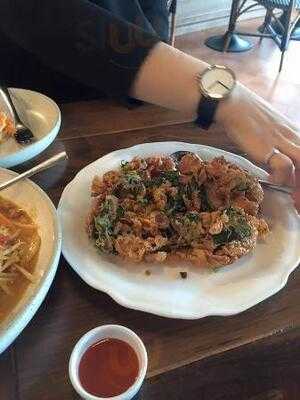 ร้านอาหาร กับข้าวกับปลา