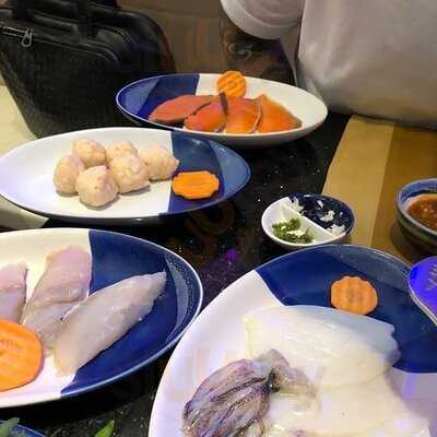 เอ็มเคโกลด์ : สาขาเอกมัย