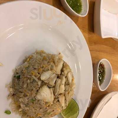 แหลมเจริญซีฟู้ด สาขา เซ็นทรัลลาดพร้าว