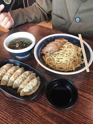 ชูเก็ทสึ ราเมน