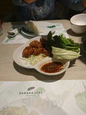 ร้านอาหารบานาน่าลีฟ
