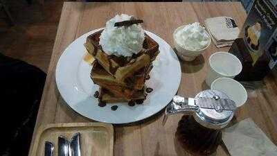 ร้านครีมสตูดิโอ