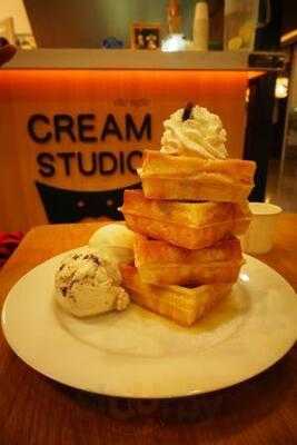 ร้านครีมสตูดิโอ