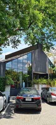 The Hub Cafe And Eatery