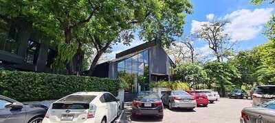 The Hub Cafe And Eatery