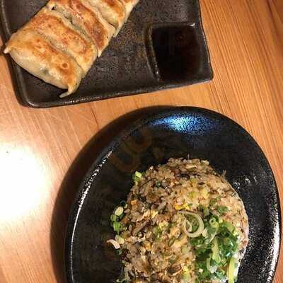 อุมะ อุมะ