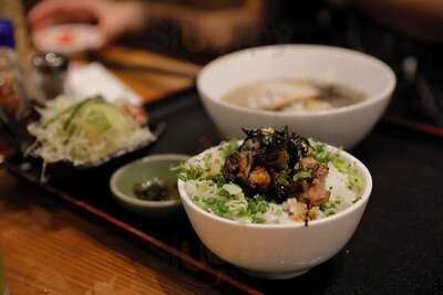 อุมะ อุมะ