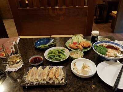 ร้านอาหารญี่ปุ่น โมมิจิเต