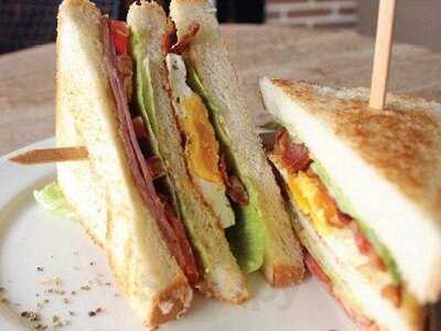 คอฟฟี่แกเลอรี่ สาขาศูนย์การค้าเกตเวย์ เอกมัย