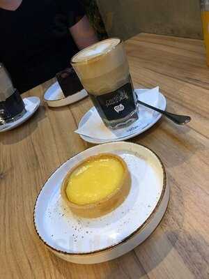 เดอะ คอฟฟี่ คลับ