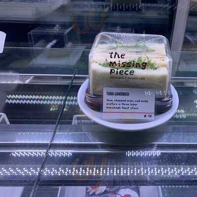 บ้านขนิษฐา แอนด์ แกเลอรี่ (สาทร)