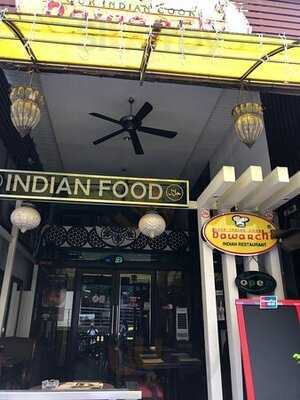 Bawarchi Indian Restaurant (soi 4)